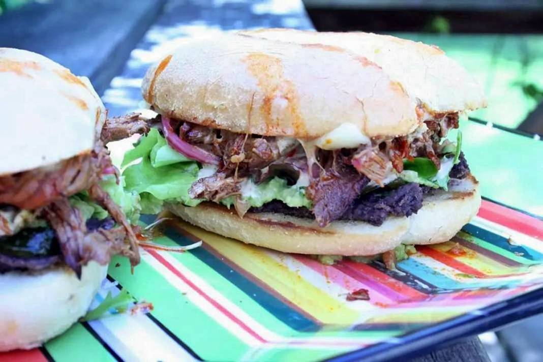 Tombik döner, dünyanın en iyi 10 sandviçi listesine girdi! İşte ağız sulandıran o liste... 8